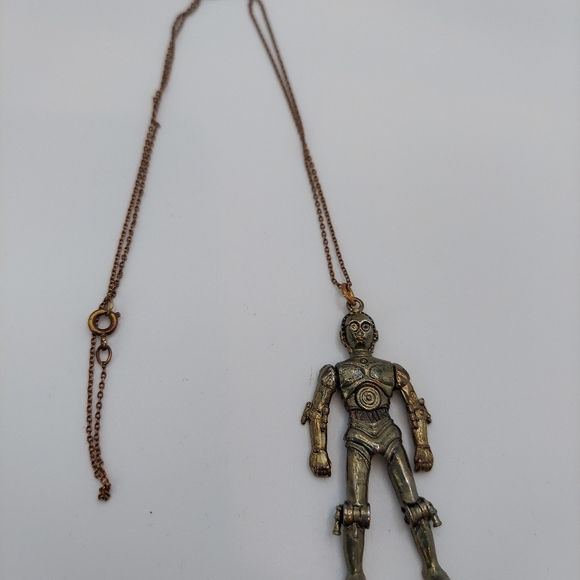 Star Wars Vintage C3PO Pendant w/ chain 1977. A Nostalgic Piece to Collect! - Picture 3 of 14